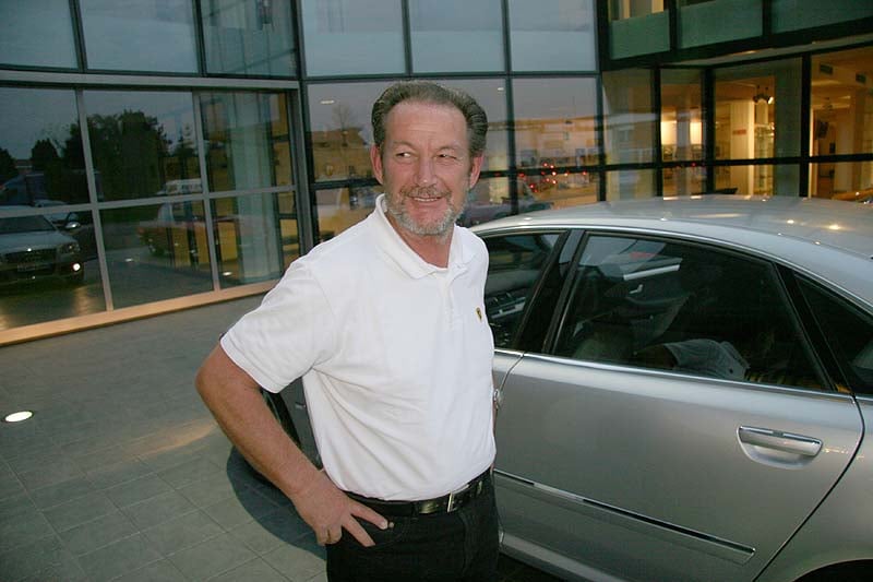 Audi S8 (2)