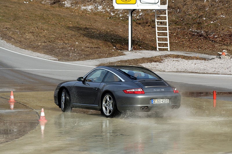 Porsche 911 Targa 4S Wintertraining