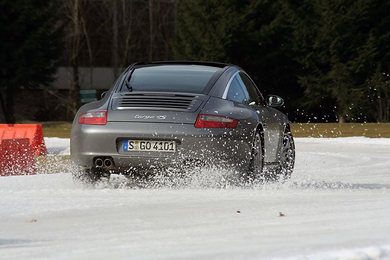 Porsche 911 Targa 4S Wintertraining