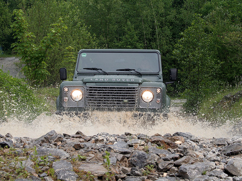Land Rover Defender