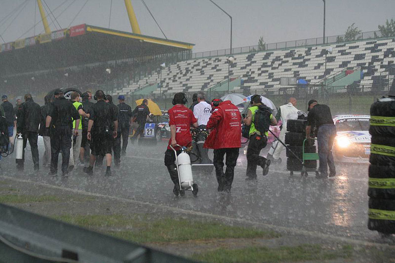 Höllenwetter am Nürburgring