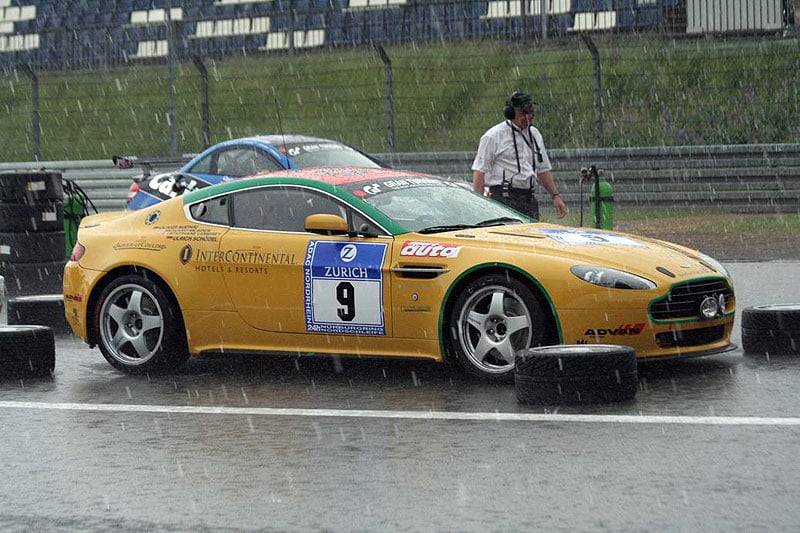 Aston Martin V8 Vantage N24
