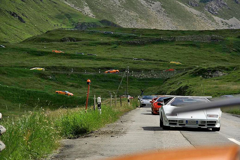 Lamborghini on the Rocks