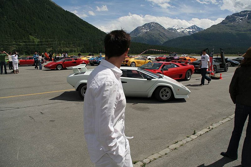 Lamborghini on the Rocks