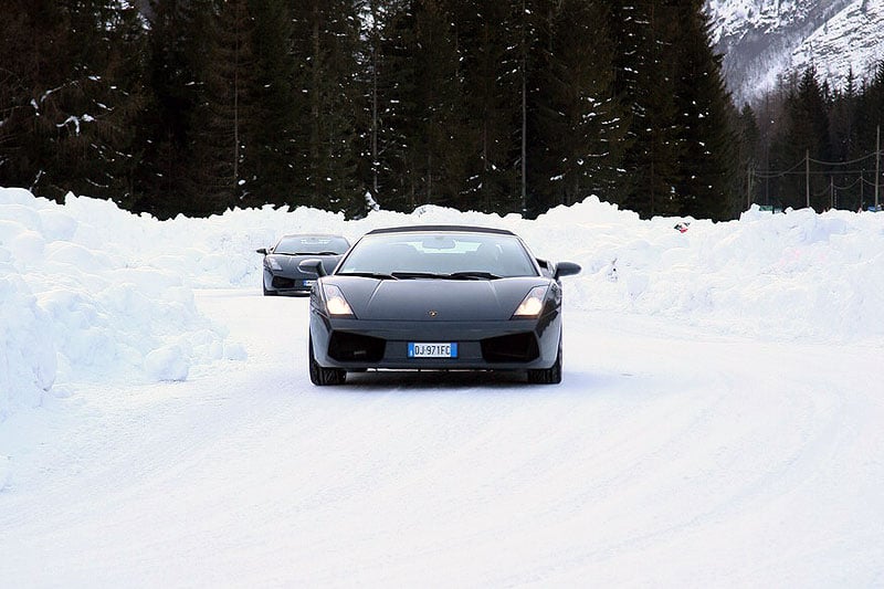 Lamborghini Winter-Academy: Lektion „Dynamik“