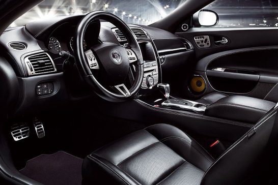 Jaguar XKR-S: Driving Emotion