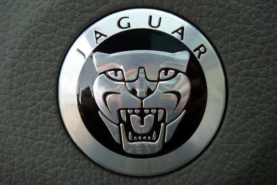 Jaguar XF SV8