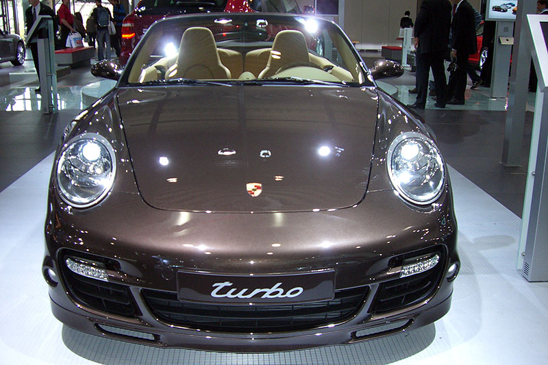 AMI: Auto Mobil International 2008
