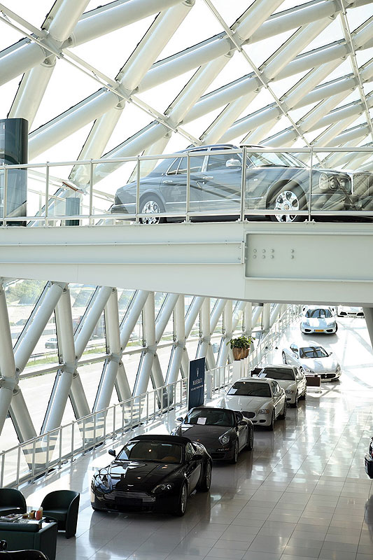 Hessing’s Autobedrijven: Niederländischer Automobilpalast