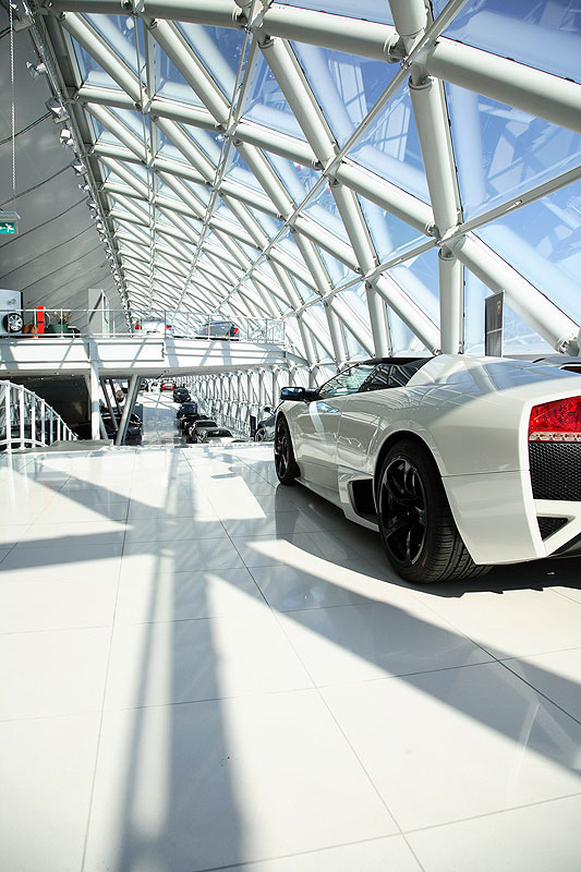 Hessing’s Autobedrijven: Niederländischer Automobilpalast