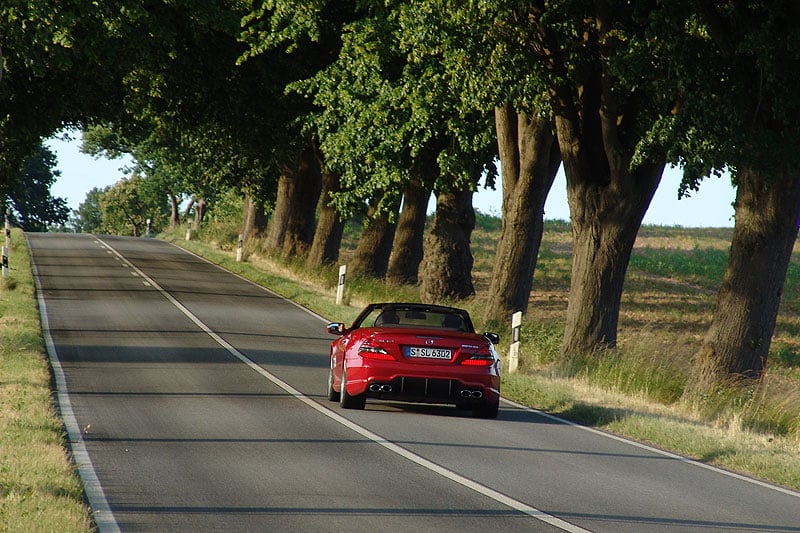 Mercedes-Benz SL 63 AMG