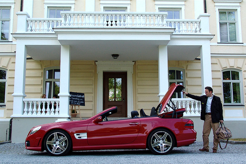 Mercedes-Benz SL 63 AMG