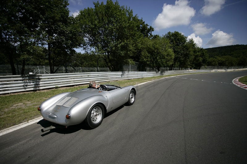 Porsche 550 Spyder: Hans Herrmann am Steuer