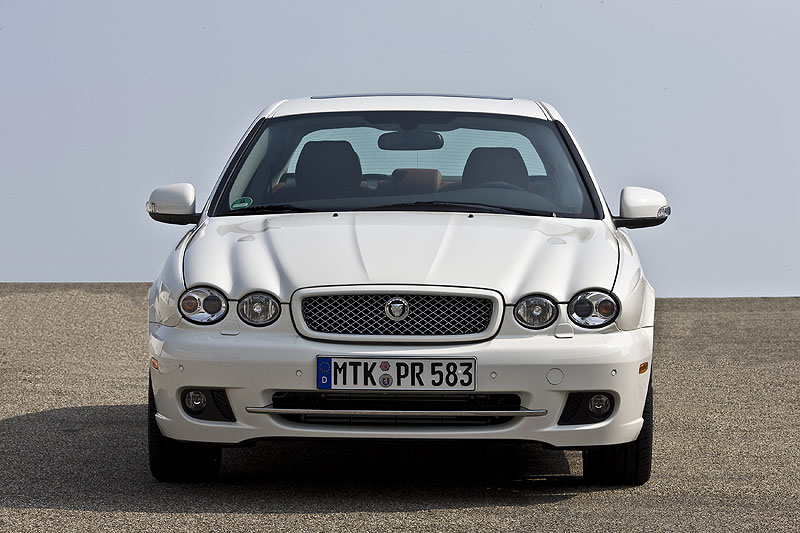 Jaguar X-Type