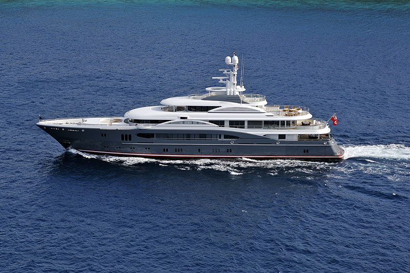 18.	Monaco Yacht Show: Traumhafen