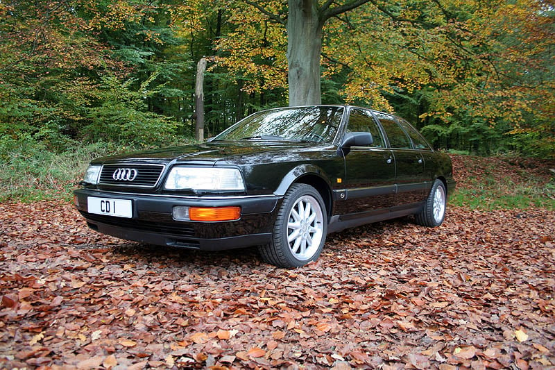 Audi V8