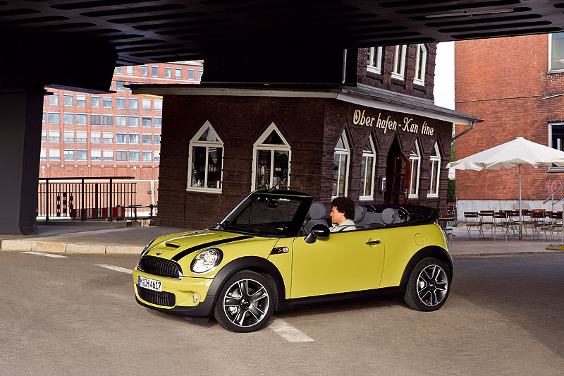 Mini Cabrio (Modelljahr 2009): Durchgehend geöffnet