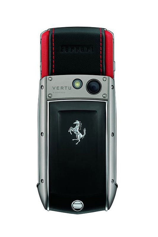 Vertu Ascent Ti Ferrari: Handlicher Ferrari