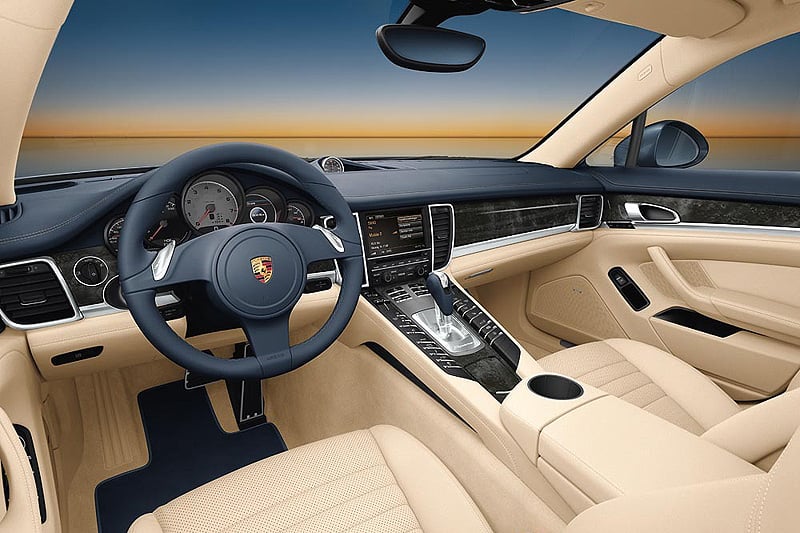 Porsche Panamera: Der Innenraum, die Motoren, die Preise