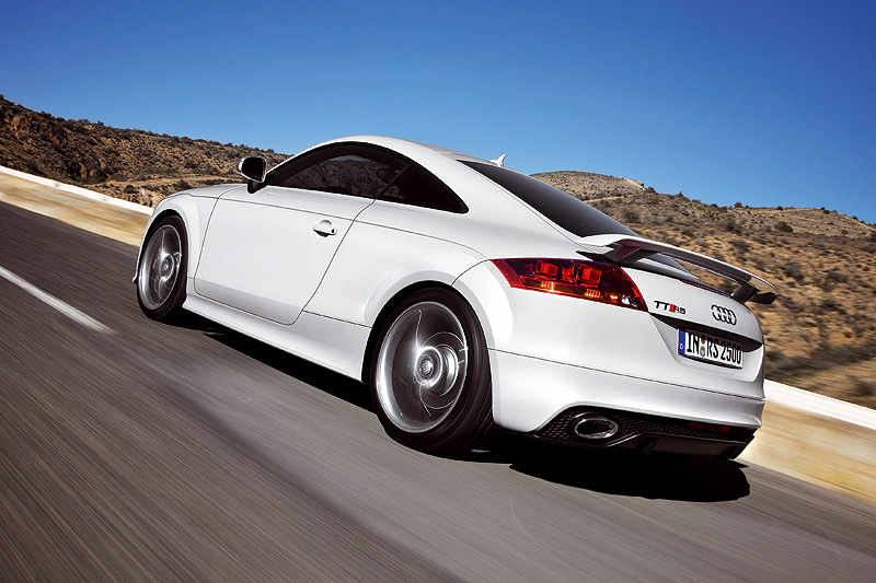 Audi TT RS Coupé und Roadster: Mit fünf Zylindern an die Spitze