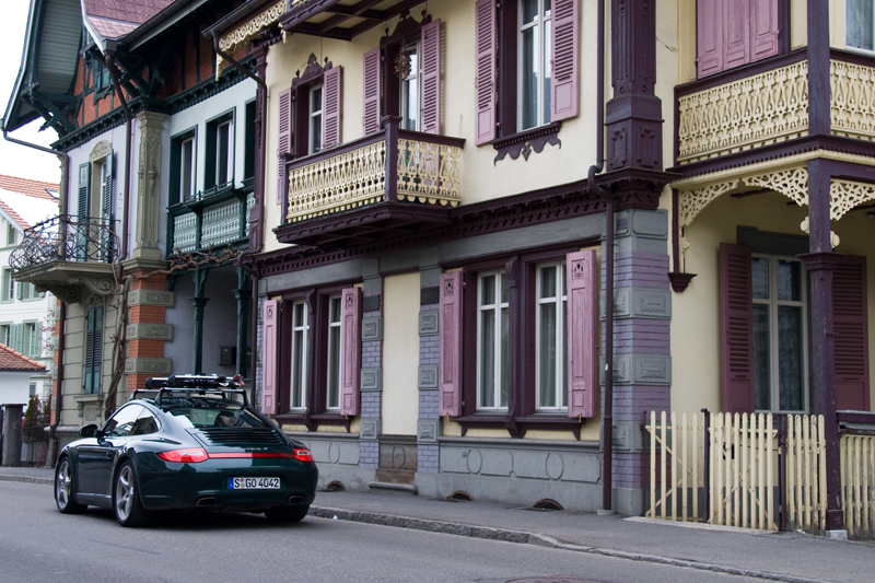 Porsche 911 Carrera 4 Wintersport (1)