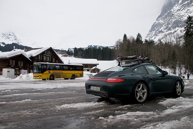 Porsche 911 Carrera 4 Wintersport (2)