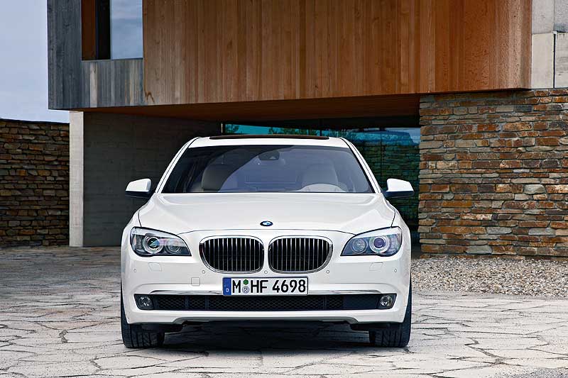 BMW 7er: Neuer Zwölfzylinder