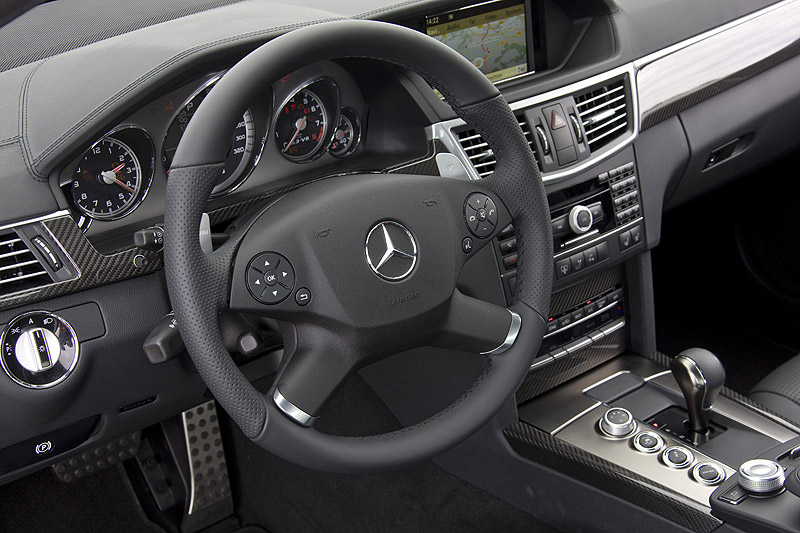 Mercedes-Benz E63 AMG: Sport im Dienst