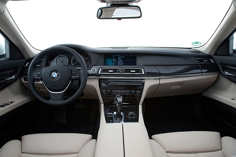 BMW 760Li: Weißer Riese