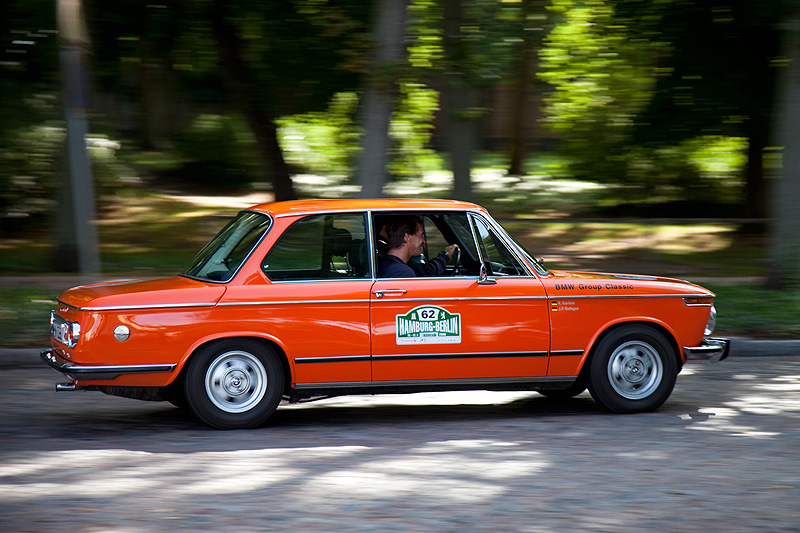 Im letzten BMW 2002 tii von Hamburg nach Berlin