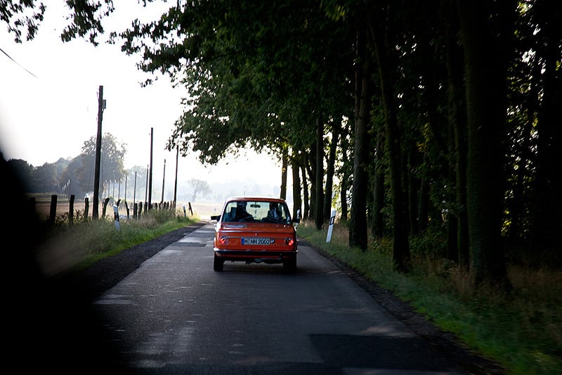 Im letzten BMW 2002 tii von Hamburg nach Berlin