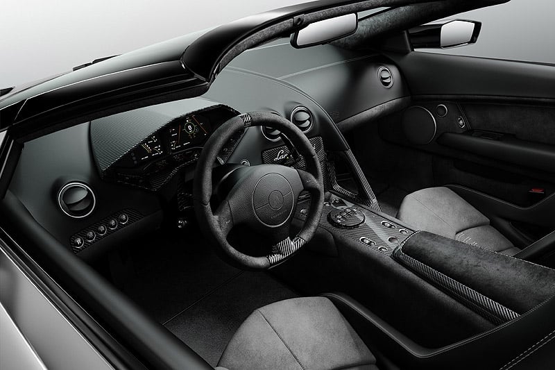 Lamborghini Reventón Roadster: Sauberer Schnitt