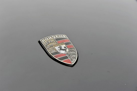 Porsche 911 Carrera 2.7