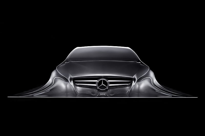 Skulptur gibt Ausblick auf neuen Mercedes CLS