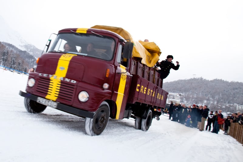 Uphill Cresta & Lake Parade 2010