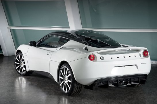 Lotus Evora 414E Hybrid & Carbon Concept