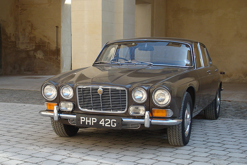 Jaguar XJ: Jag-Instinkt