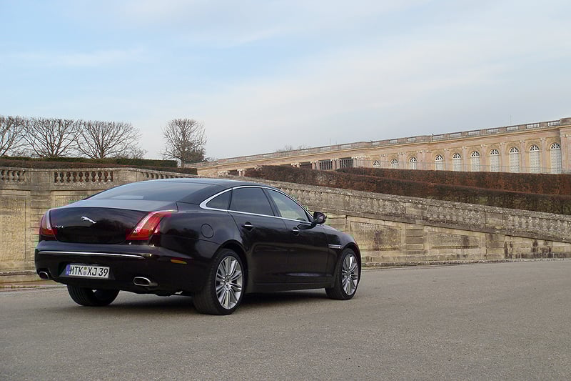 Jaguar XJ: Jag-Instinkt