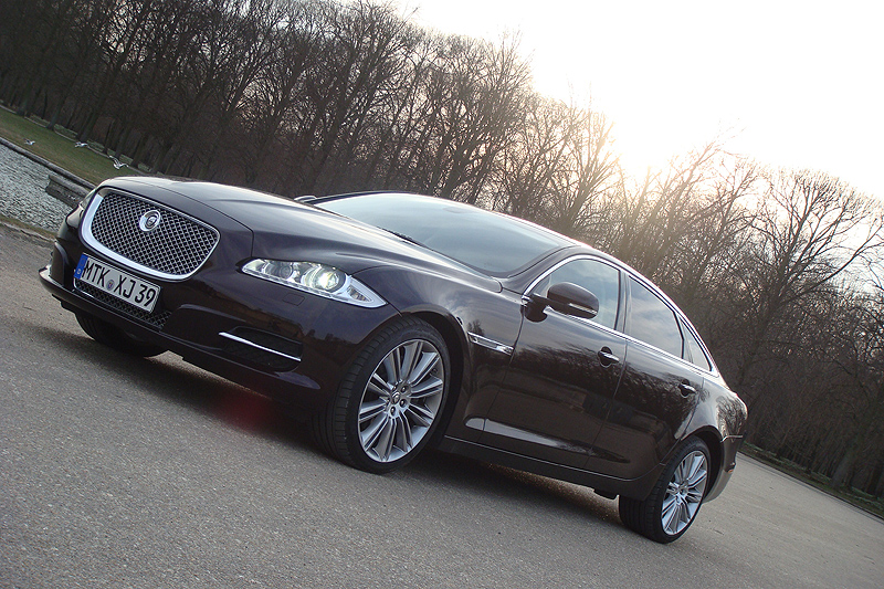 Jaguar XJ: Jag-Instinkt