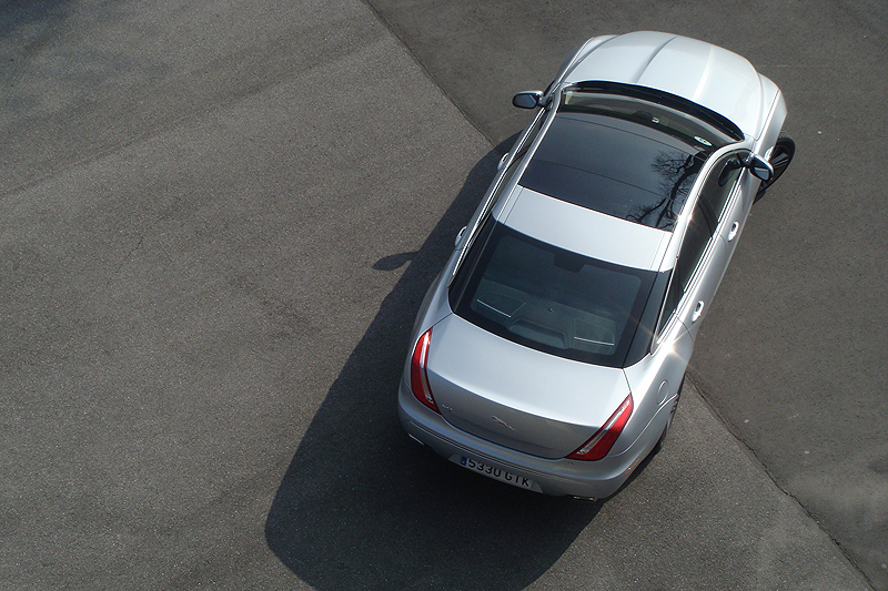 Jaguar XJ: Jag-Instinkt