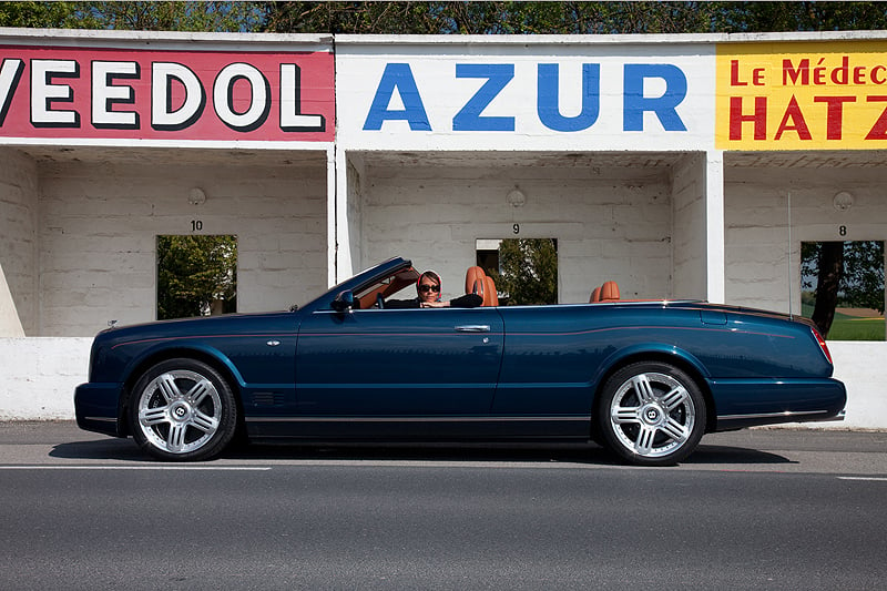 Bentley Azure T: The Art of Grand Touring