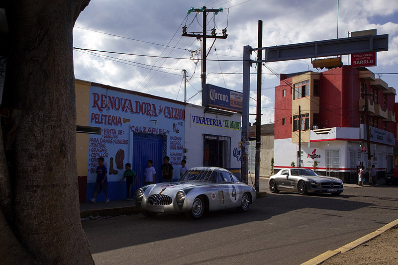 Carrera Panamericana im Mercedes 300 SL und SLS AMG