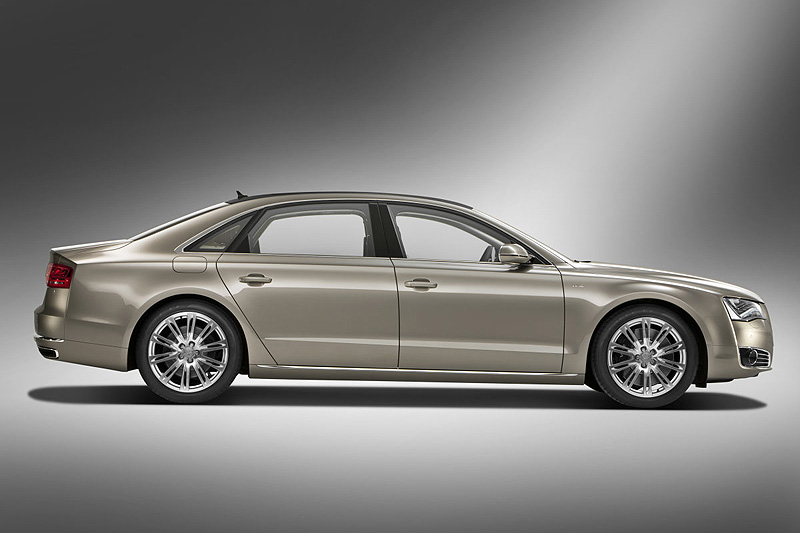Audi A8 L W12: Mobile Vorstandsetage