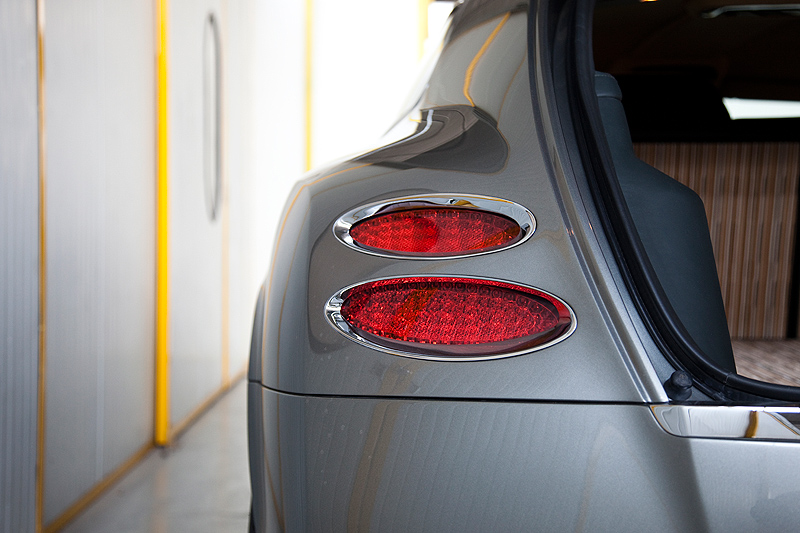 Bentley shop star lights