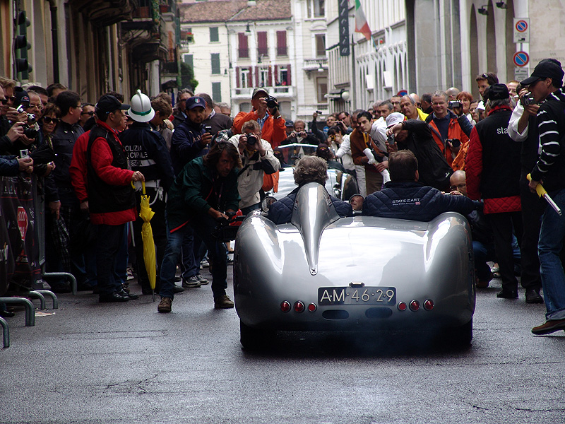 Mille Miglia 2010: Viva La Freccia Rossa