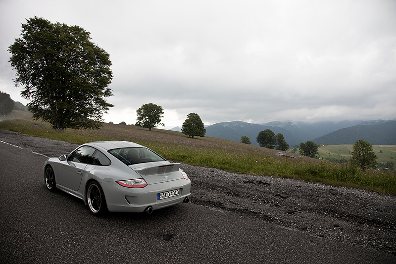 Driven: 2010 Porsche 911 Sport Classic