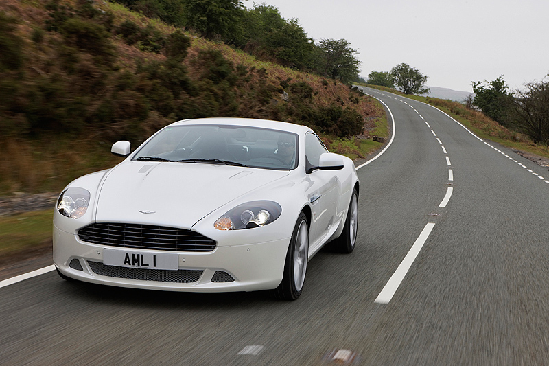 Großes Update für Aston Martin DB9