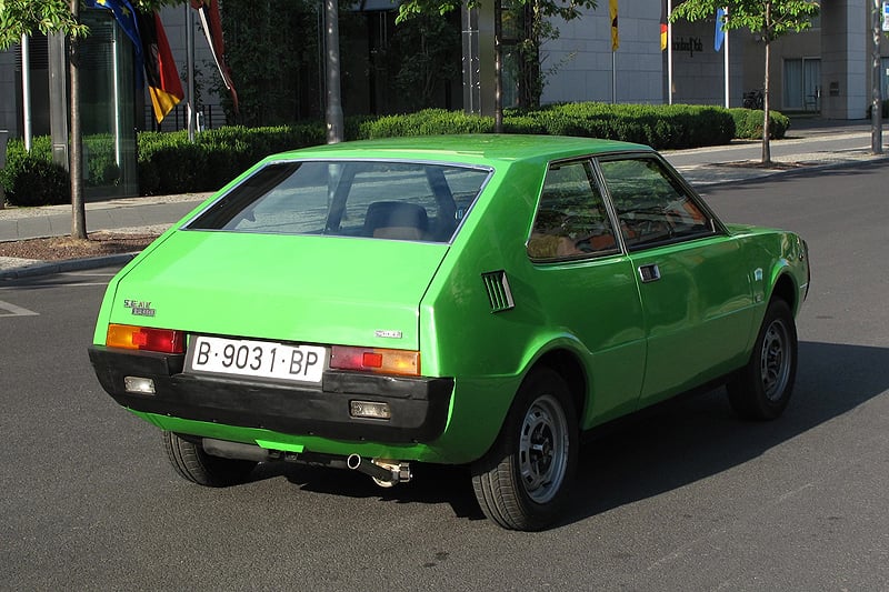 Seat 1200 Sport Bocanegra: Schwarze Schnauze