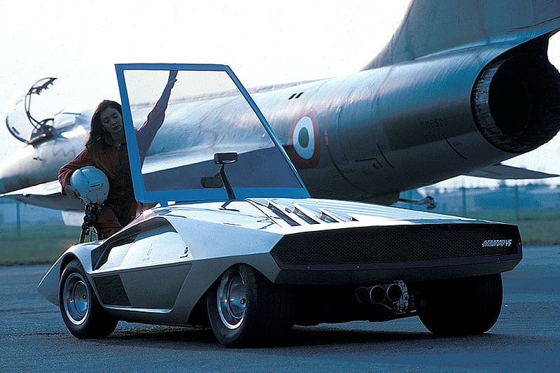 Classic Concepts: 1970 Stratos Zero by Bertone