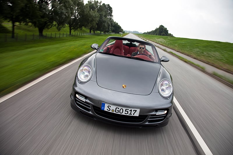 Porsche 911 Turbo S Cabrio: Offene Verführung